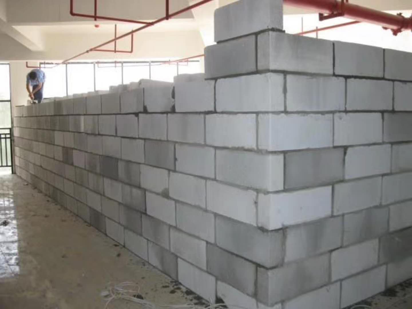 缙云蒸压加气混凝土砌块承重墙静力和抗震性能的研究